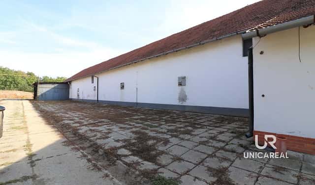 Pronájem skladovacích prostor 1 028 m², Holubice, okres Vyškov