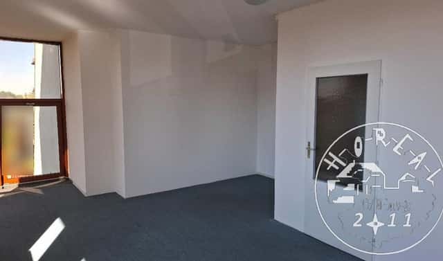 Pronájem obchodních prostor 27 m², Palackého, Moravské Budějovice, okres Třebíč