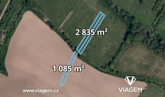 Prodej pole 1 945 m², Dobrkovice, okres Zlín