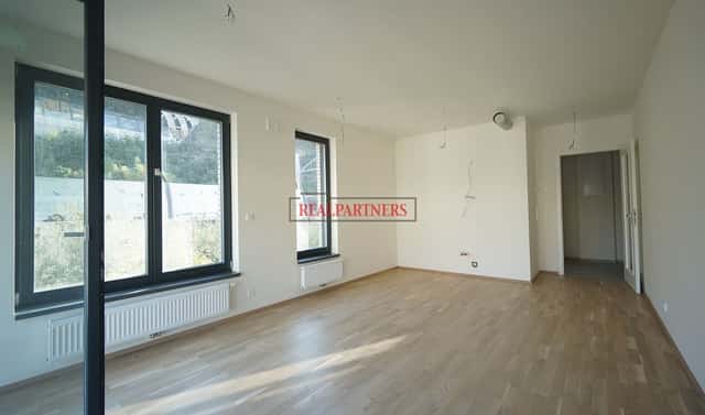 Prodej bytu 1+kk 37 m², Praha 8 – Karlín