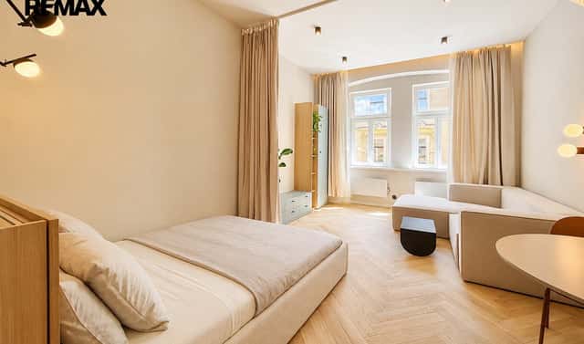 Prodej bytu 1+1 38 m², Milíčova, Praha 3 – Žižkov