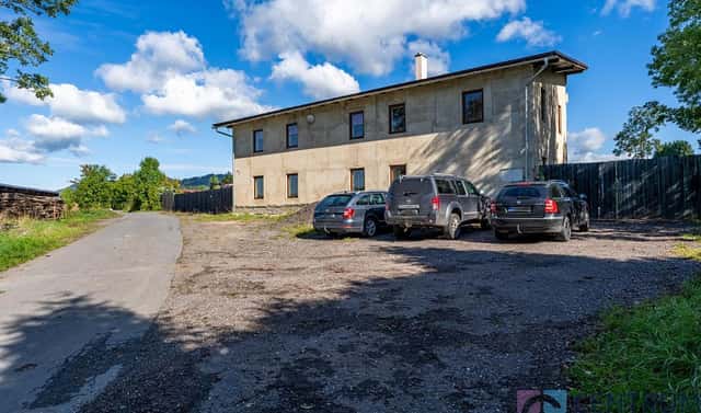 Prodej domu 265 m² s pozemkem 3 521 m², Veselá, okres Semily