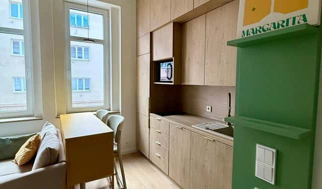 Pronájem bytu 1+kk 26 m², Vosmíkových, Praha 8 – Libeň