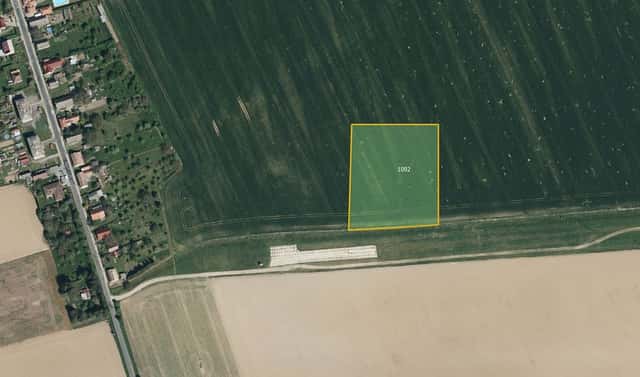 Prodej pole 10 659 m², Kněžice, okres Chrudim