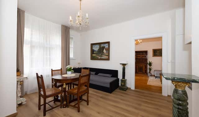 Pronájem bytu 2+kk 61 m², Neklanova, Praha 2 – Vyšehrad
