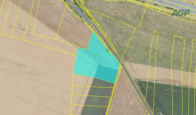 Prodej pole 11 437 m², Kladenská, Pletený Újezd, okres Kladno