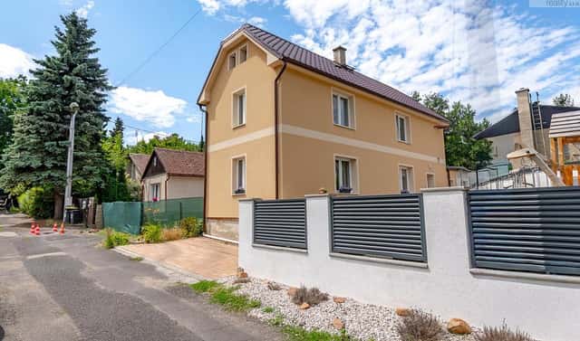 Prodej domu 105 m² s pozemkem 253 m², Údolí, Dubí, okres Teplice