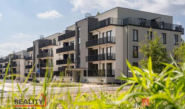 Prodej bytu 4+kk 82 m², Ke křížku, Kladno – Dubí