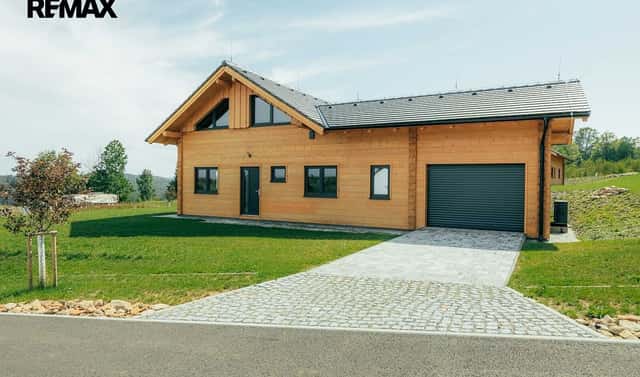 Prodej domu 153 m² s pozemkem 1 087 m², Vacov, okres Prachatice