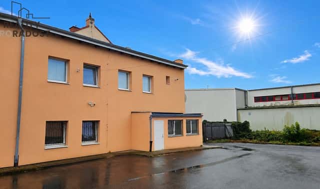 Pronájem obchodních prostor 62 m², Nábřežní, Teplice – Trnovany