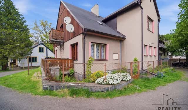 Prodej bytu 2+1 100 m², Vysočina – Svobodné Hamry, okres Chrudim