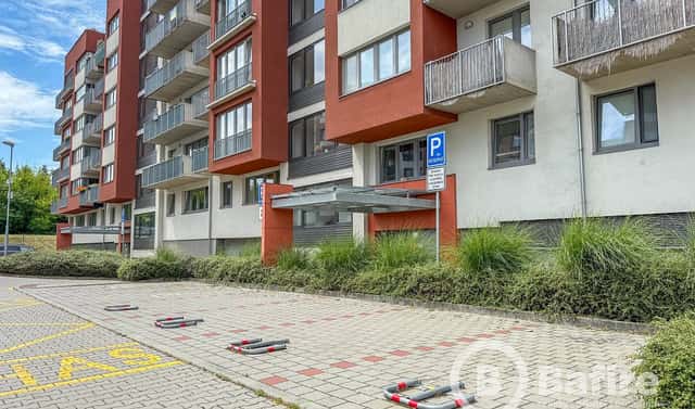 Pronájem venkovního parkovacího stání, Edvarda Beneše, Olomouc – Řepčín