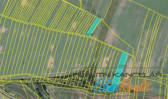 Prodej pole 2 073 m², Na Rybníčku, Mutějovice, okres Rakovník