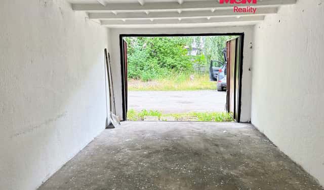 Pronájem garáže, 18 m2, Karviná, Karviná