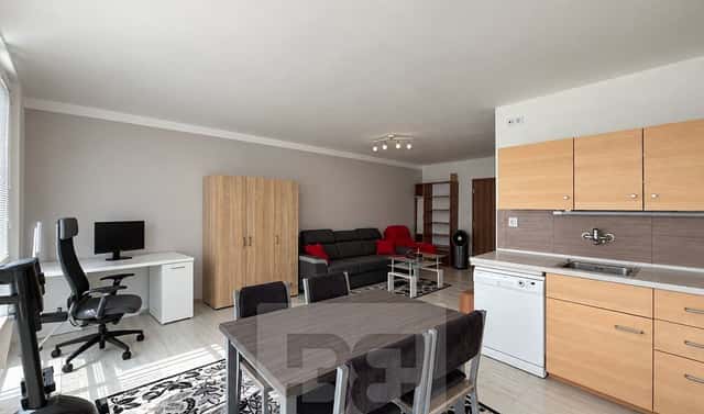 Pronájem bytu 3+kk 71 m², Lipová, Brandýs nad Labem-Stará Boleslav – Brandýs nad Labem, okres Praha-východ