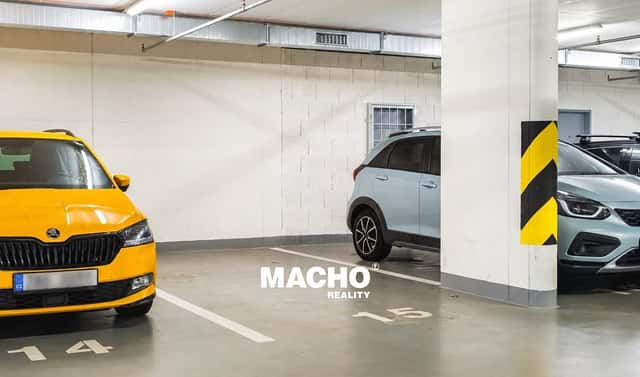 Pronájem garážového stání 14,6 m2 a skladu 3,58 m2 Praha 4, Krnkova, Krnkova, Praha 4 – Michle