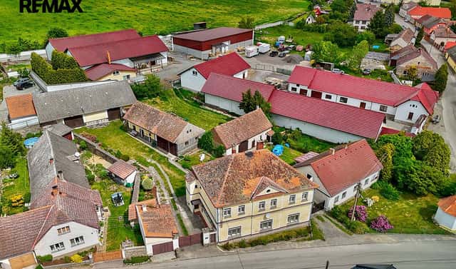 Prodej domu 200 m² s pozemkem 1 223 m², Kozárovice, okres Příbram