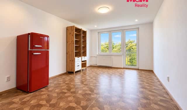 Pronájem bytu 1+kk 30 m², Petruškova, Ostrava – Zábřeh, okres Ostrava-město