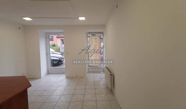 Pronájem obchodních prostor 44 m², Šlapanice, okres Brno-venkov