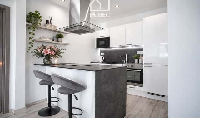 Prodej bytu 3+kk 64 m², Živnostenská, Plzeň – Lobzy, okres Plzeň-město