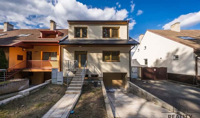 Prodej domu 225 m² s pozemkem 320 m², Lesní, Vracov, okres Hodonín