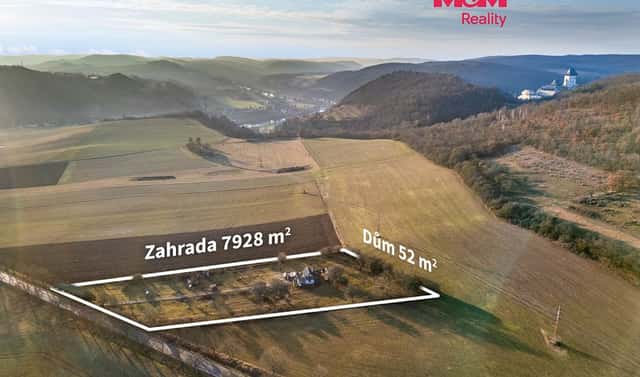 Prodej stavebního pozemku 7 980 m², Hlásná Třebaň, okres Beroun