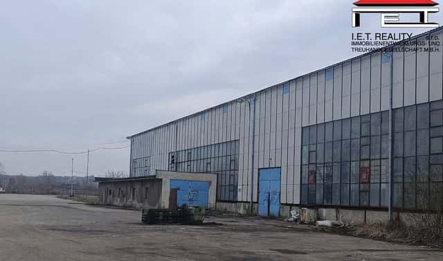 Pronájem výrobních prostor 860 m², K Trojhalí, Ostrava – Moravská Ostrava, okres Ostrava-město