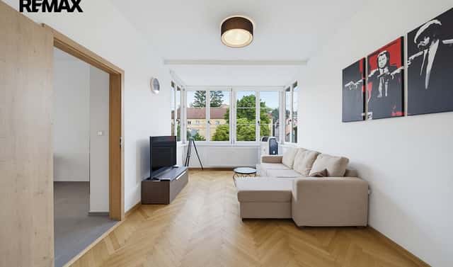 Prodej bytu 3+1 77 m², Vítězná, Karlovy Vary – Drahovice