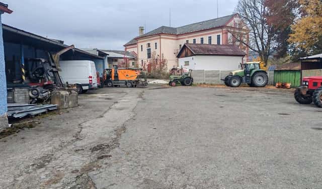Prodej výrobních prostor 2 392 m², Budějovická, Volary, okres Prachatice