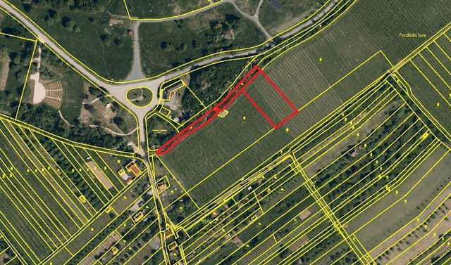Prodej pozemku 2 877 m², Vinohradská, Uherské Hradiště
