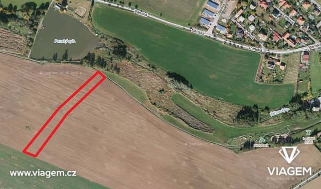 Prodej pole 990 m², Tehov, okres Praha-východ