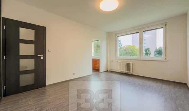 Pronájem bytu 1+kk 31 m², Matúškova, Praha 4 – Háje