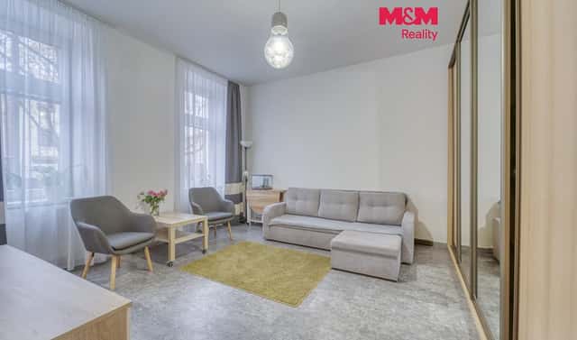 Prodej bytu 1+kk 30 m², Plzenecká, Plzeň – Východní Předměstí, okres Plzeň-město