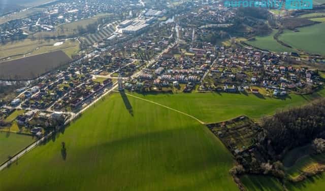 Prodej stavebního pozemku 600 m², Benátky nad Jizerou, okres Mladá Boleslav