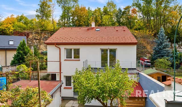 Prodej domu 125 m² s pozemkem 359 m², Šplechnerova, Praha 9 – Horní Počernice