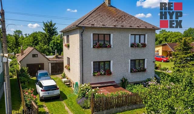 Prodej domu 360 m² s pozemkem 800 m², Halámky, okres Jindřichův Hradec