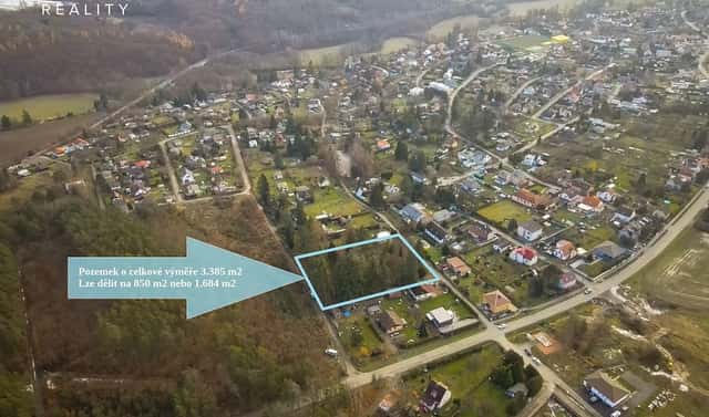 Prodej stavebního pozemku 850 m², K Radbuze, Plzeň – Litice, okres Plzeň-město