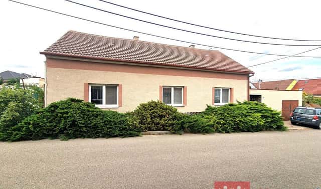 Prodej domu 129 m² s pozemkem 358 m², Příční, Hrušovany nad Jevišovkou, okres Znojmo