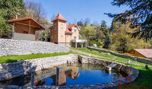 Prodej domu 250 m² s pozemkem 4 306 m², Na Zelené, Bečov nad Teplou, okres Karlovy Vary