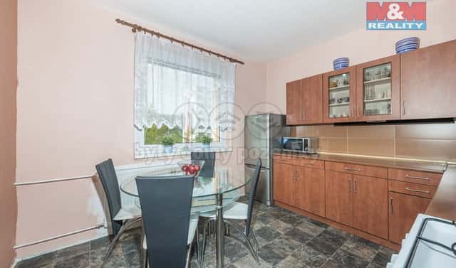 Prodej bytu 4+1 77 m², SNP, Jirkov, okres Chomutov