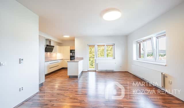 Pronájem bytu 2+kk 59 m², K Vystrkovu, Praha 4 – Modřany
