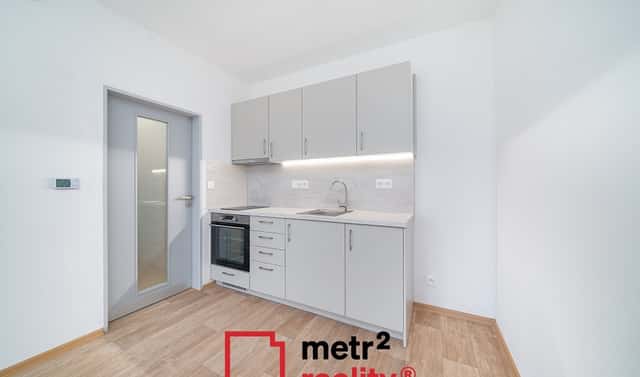 Pronájem bytu 1+kk 41 m², U solných mlýnů, Olomouc – Holice