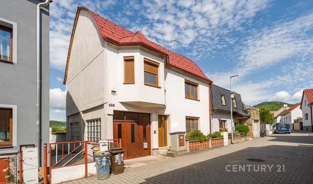 Prodej domu 177 m² s pozemkem 476 m², Velké Žernoseky, okres Litoměřice