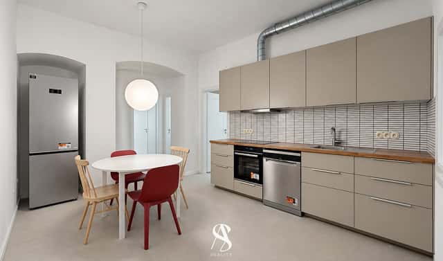 Pronájem pokoje 13 m², Komenského, Olomouc