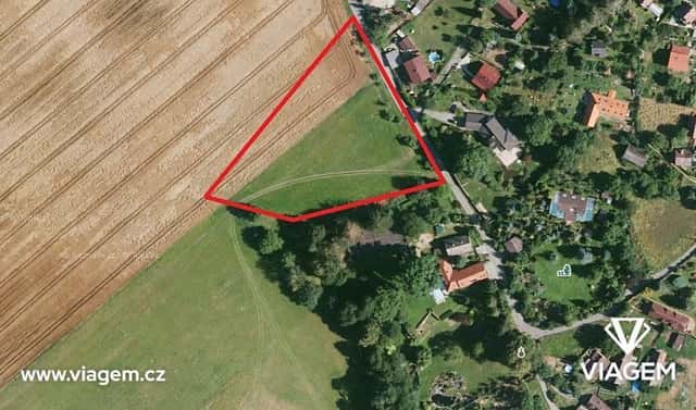 Prodej pole 1 177 m², Velké Popovice, okres Praha-východ