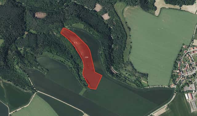Prodej pole 51 372 m², Kokořín, okres Mělník