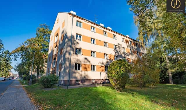 Prodej bytu 1+1 32 m², Kordačova, Kladno