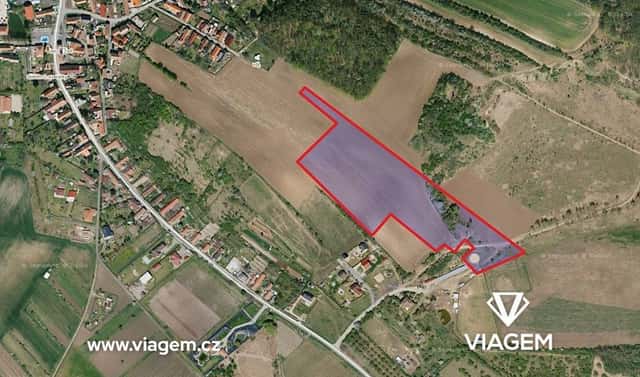 Prodej pole 781 m², Jeviněves, okres Mělník