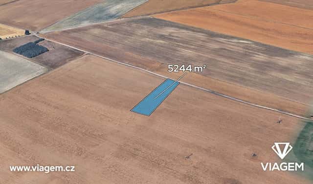 Prodej pole 5 244 m², Kostelní Hlavno, okres Praha-východ