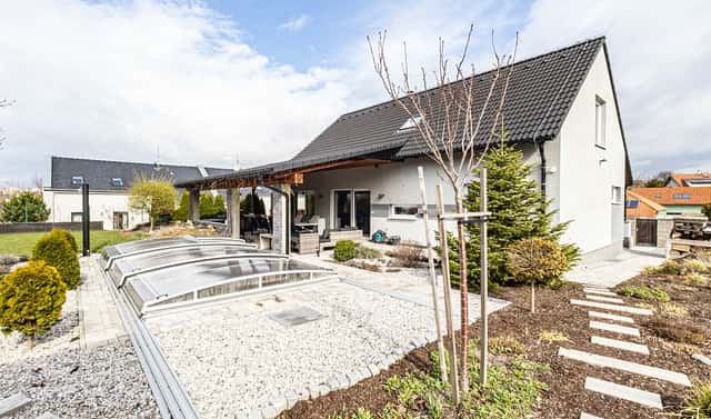 Prodej vily 318 m² s pozemkem 981 m², Hlavní, Stehelčeves, okres Kladno